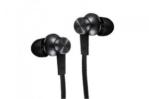 цена Проводные наушники Xiaomi Mi In-Ear Headphones Basic, черные (ZBW4354TY)